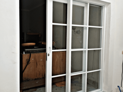Spesialis Aluminium Jasa Pembuatan Pintu Partisi Sliding